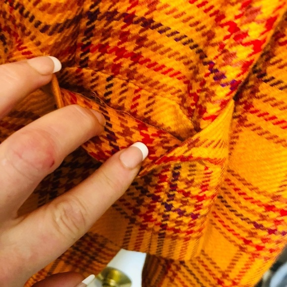 Burberry orange Nova  size 10 print
skirt suit lightly padded shoulders - Picture 6 of 14